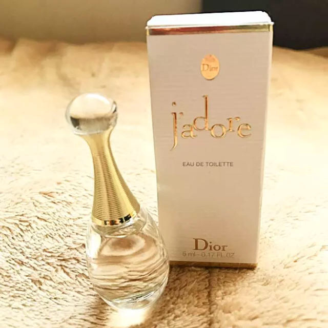 Dior(ディオール)のDior ミニ香水 ジャドール コスメ/美容の香水(香水(女性用))の商品写真