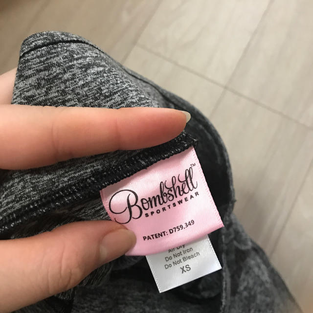 Victoria's Secret(ヴィクトリアズシークレット)の美品！ボムシェル♡ハイソックスレギンスXS レディースのレッグウェア(レギンス/スパッツ)の商品写真