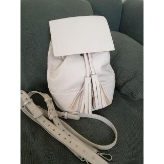 ザラ(ZARA)の美品♡ZARA リュック&ショルダー&ハンドバッグ♡3WAY 白(リュック/バックパック)