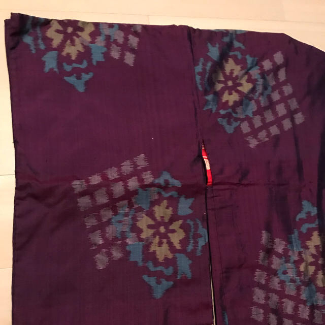 アンティーク羽織！紫色の抽象花柄の銘仙風＋トーションレース帯(紫)
