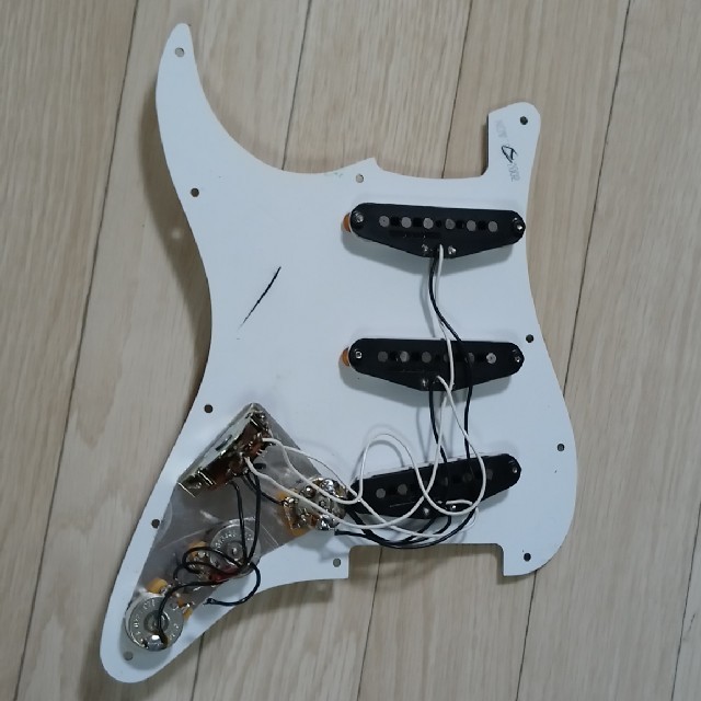 Fender USA ストラトピックアップ アッセンブリ - ギター Fender USA ストラトピックアップ アッセンブリ - ギター