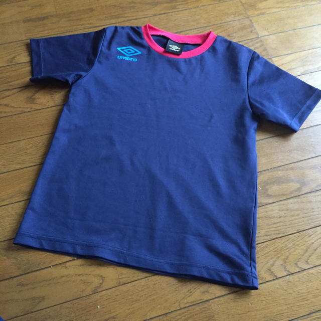 UMBRO(アンブロ)のアンブロ プラシャツ 130 キッズ/ベビー/マタニティのキッズ服男の子用(90cm~)(Tシャツ/カットソー)の商品写真