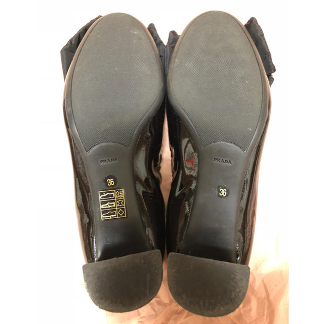 PRADA(プラダ)のプラダ PRADA リボン パンプス 美品 靴 36 23センチ お値下げ レディースの靴/シューズ(ハイヒール/パンプス)の商品写真