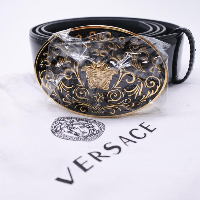 Gianni Versace - ヴェルサーチ ベルト メデゥーサ 110 18SS 現行品 ブラック ゴールド の通販 by ごとく's