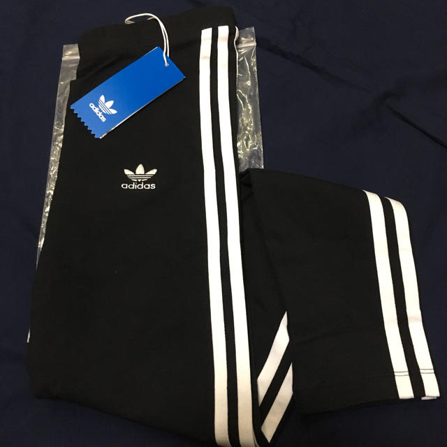 adidas(アディダス)のadidas  originals アディダスオリジナルス レギンス XS レディースのレッグウェア(レギンス/スパッツ)の商品写真