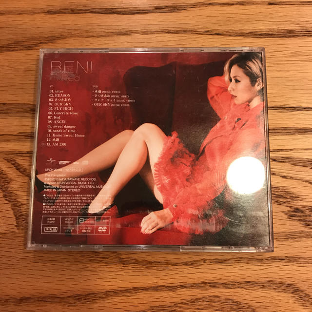 BENI アルバム red エンタメ/ホビーのCD(ポップス/ロック(邦楽))の商品写真