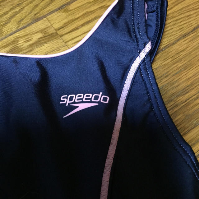 SPEEDO(スピード)の水着 女の子 ワンピース 140 キッズ/ベビー/マタニティのキッズ服女の子用(90cm~)(ワンピース)の商品写真