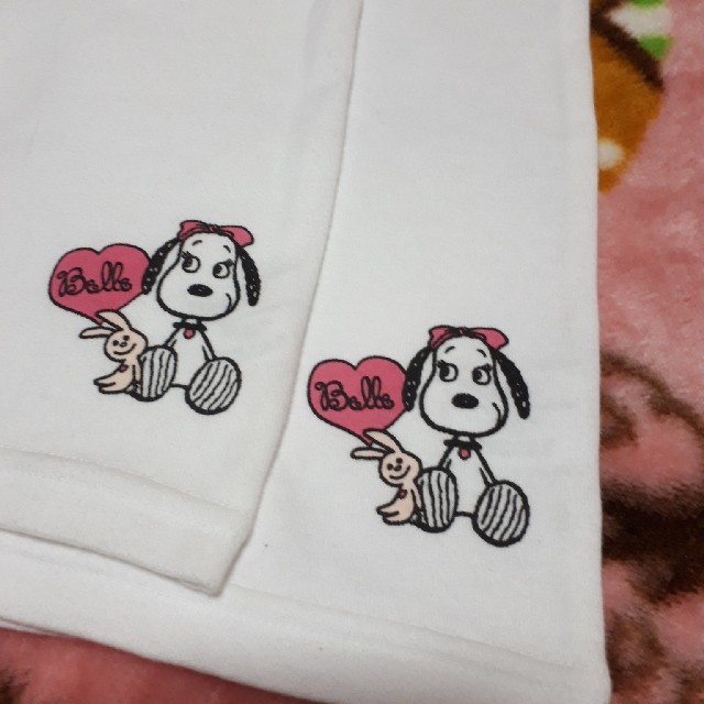 SNOOPY(スヌーピー)のスヌーピー　ベル女児インナー　新品タグ付きキャミソール160cm キッズ/ベビー/マタニティのキッズ服女の子用(90cm~)(下着)の商品写真