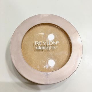 レブロン(REVLON)の【レブロン❤︎スキンライトプレストパウダー101】(フェイスパウダー)