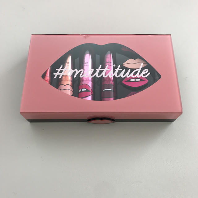 shu uemura(シュウウエムラ)のシュウウエムラ yazbuky mattitude リップセット コスメ/美容のキット/セット(コフレ/メイクアップセット)の商品写真