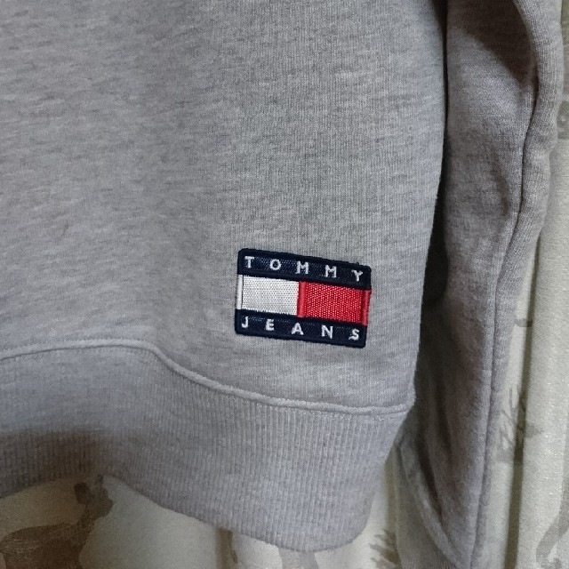 TOMMY(トミー)のTOMMY JEANS トレーナー メンズのトップス(スウェット)の商品写真