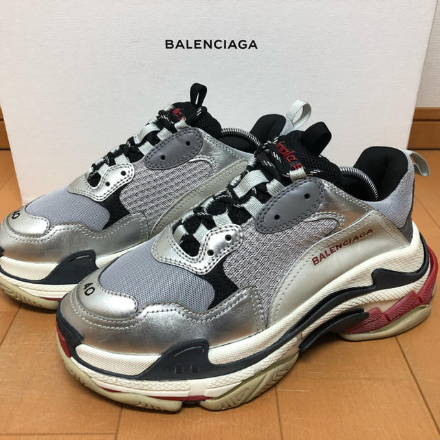 balenciaga triple S シルバー 40