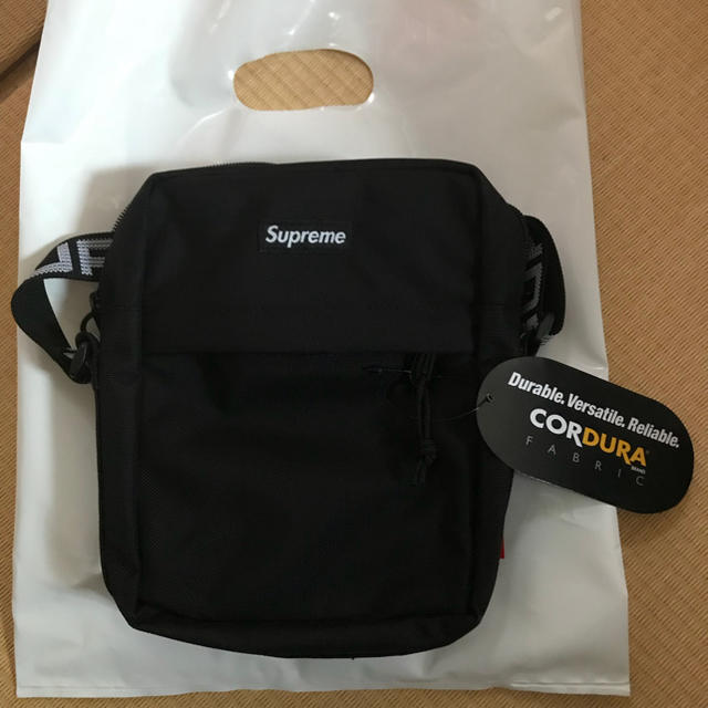 ショルダーバッグ18SS Supreme Shoulder Bag　黒 ショルダーバッグ