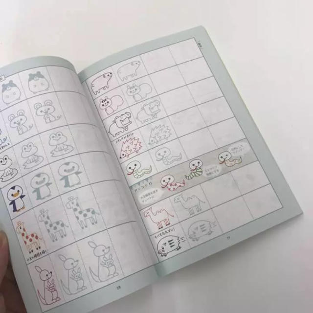 書き込み式かわいいボールペンイラスト練習帳の通販 By Rachel S Shop ラクマ