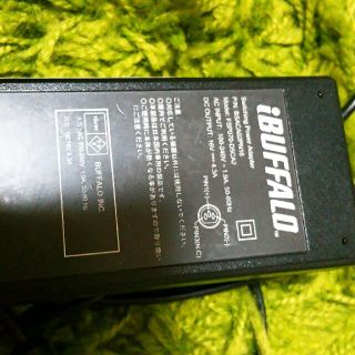 バッファロー(Buffalo)のACアダプター　パソコン　バッファロー(バッテリー/充電器)