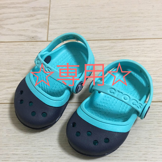 crocs(クロックス)のクロックス  C4 キッズ/ベビー/マタニティのベビー靴/シューズ(~14cm)(サンダル)の商品写真