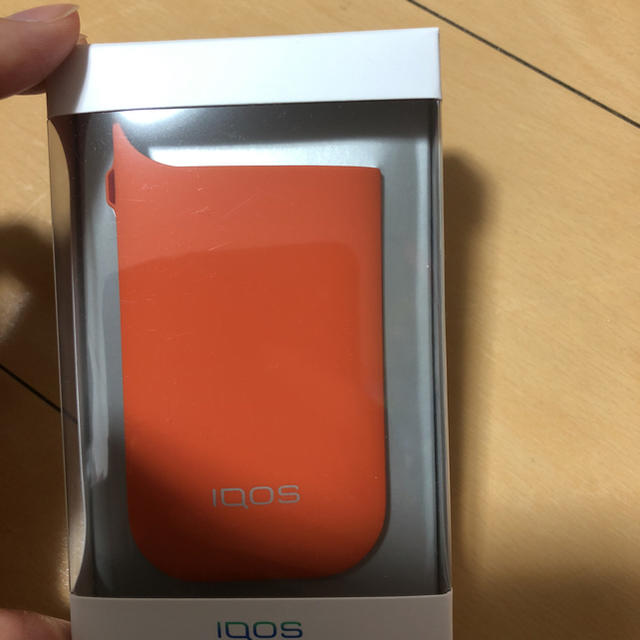 IQOS(アイコス)の【新品・未開封】IQOS純正ケース  サンセットオレンジ メンズのファッション小物(タバコグッズ)の商品写真