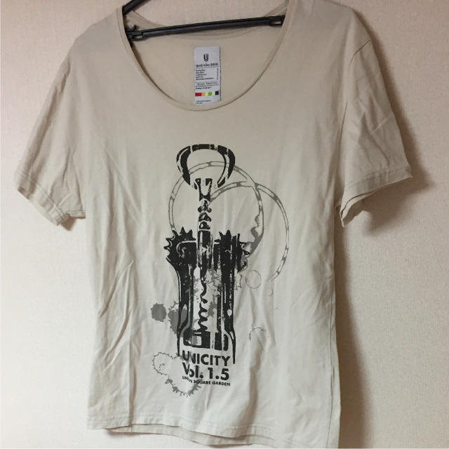 UNISON SQUARE GARDEN(ユニゾンスクエアガーデン)のmasAさん専用！unison square garden Tシャツ エンタメ/ホビーのタレントグッズ(ミュージシャン)の商品写真