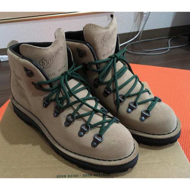 DANNER(ダナー)マウンテンライト タンラフ30431X