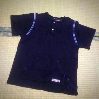 バーバリー(BURBERRY)のA74男の子130本物バーバリーの紺系の半袖カットソー(Tシャツ/カットソー)