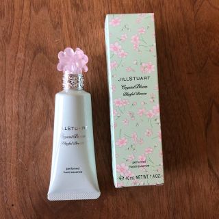 ジルスチュアート(JILLSTUART)のジルスチュアート パフュームド ハンドエッセンス(ハンドクリーム)