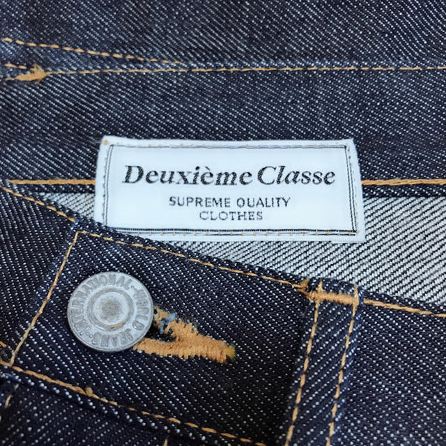 DEUXIEME CLASSE(ドゥーズィエムクラス)の必需品♪ドゥーズィエムクラス しっかりデニムスカート♡アパルトモン エンフォルド レディースのスカート(ミニスカート)の商品写真