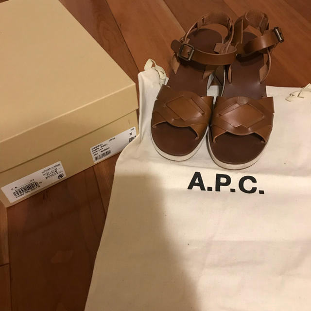 レディースA.P.C. サンダル 美品 1回短時間着用 36サイズ