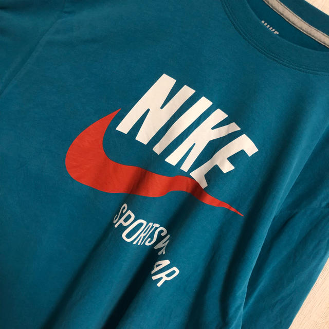 NIKE(ナイキ)の古着 NIKE ナイキ デカロゴ Tシャツ メンズのトップス(Tシャツ/カットソー(七分/長袖))の商品写真