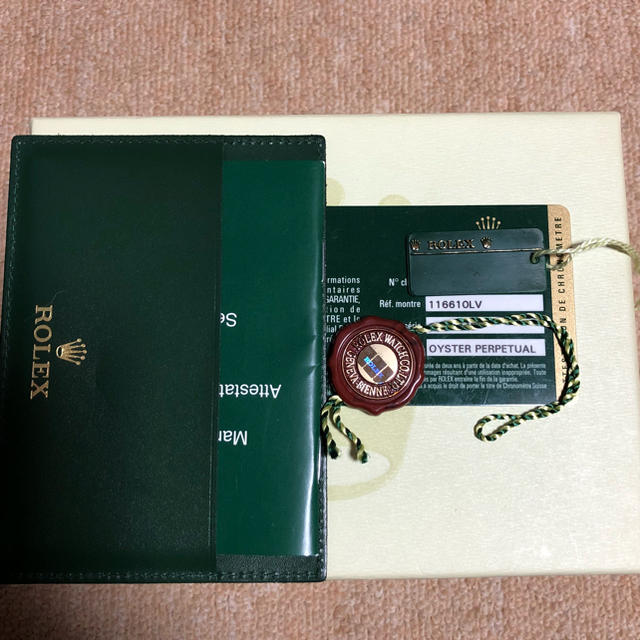 ROLEX(ロレックス)のROLEX 緑サブ 正規品 116610LV メンズの時計(腕時計(アナログ))の商品写真