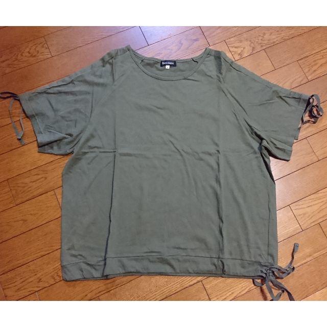新品　大きいサイズ　袖リボン　カットソー　カーキ レディースのトップス(Tシャツ(半袖/袖なし))の商品写真