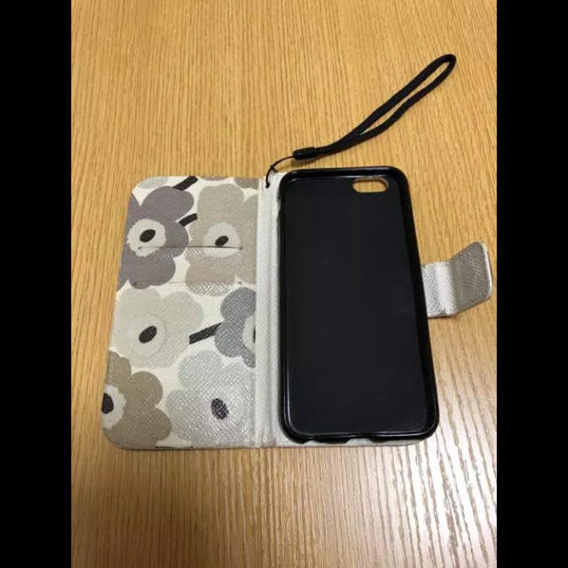 marimekko(マリメッコ)のmarimekko iPhoneケース スマホ/家電/カメラのスマホアクセサリー(iPhoneケース)の商品写真