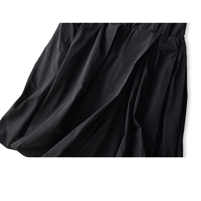 CARVEN(カルヴェン)の5.8万 カルヴェン 美品一回試着のみ ブラックドレス ワンピ レディースのワンピース(ひざ丈ワンピース)の商品写真
