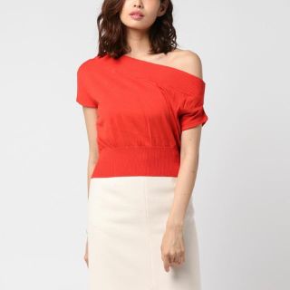 リリーブラウン(Lily Brown)のLilyBrown♡今期最新作♡ワンショルダーニットトップス♡RED♡完売品(カットソー(半袖/袖なし))