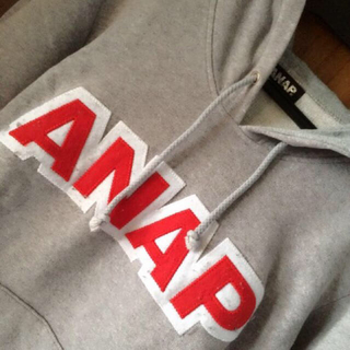 アナップ(ANAP)のANAP パーカー(パーカー)