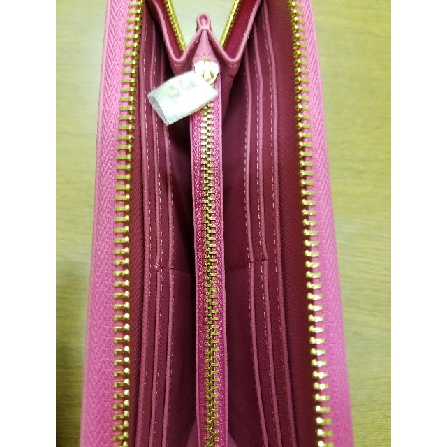 Tory Burch(トリーバーチ)のTory Burch トリーバーチ ロビンソン ジップ 長財布 Pink レディースのファッション小物(財布)の商品写真
