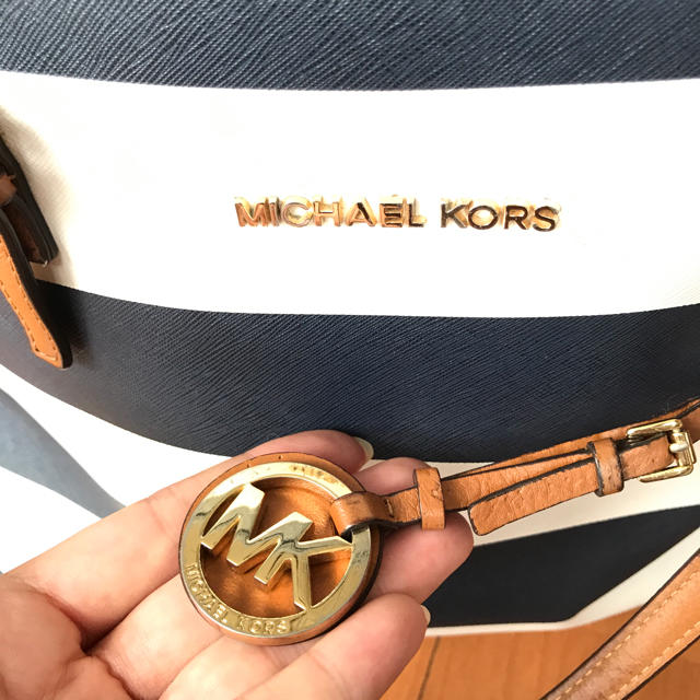 Michael Kors(マイケルコース)のマイケルコースショルダーバック レディースのバッグ(トートバッグ)の商品写真