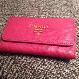 プラダ(PRADA)のPRADA キーケース ピンク(キーホルダー)