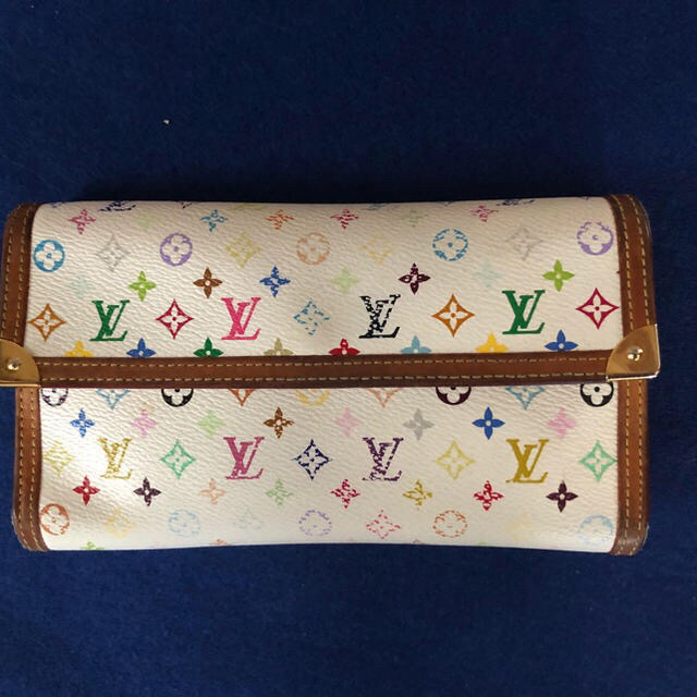 LOUIS VUITTON(ルイヴィトン)のルイヴィトンマルチカラー財布 レディースのファッション小物(財布)の商品写真