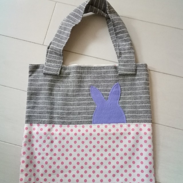 ponkyoさま専用(*^^*)うさぎのかばん２点おまとめ　(おまけつき♪) ハンドメイドのキッズ/ベビー(バッグ/レッスンバッグ)の商品写真