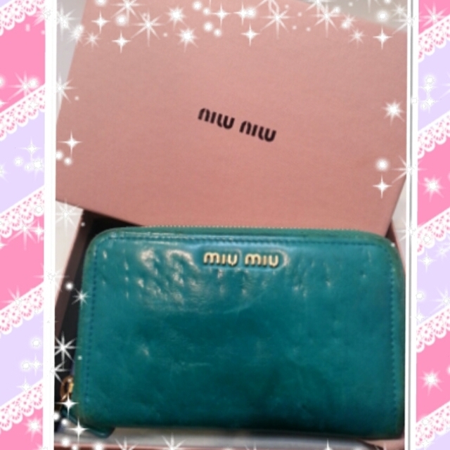 miumiu(ミュウミュウ)の♡miumiu♡グリーンのお財布 レディースのファッション小物(財布)の商品写真