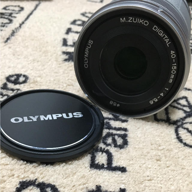 OLYMPUS ミラーレス一眼 望遠レンズ シルバー