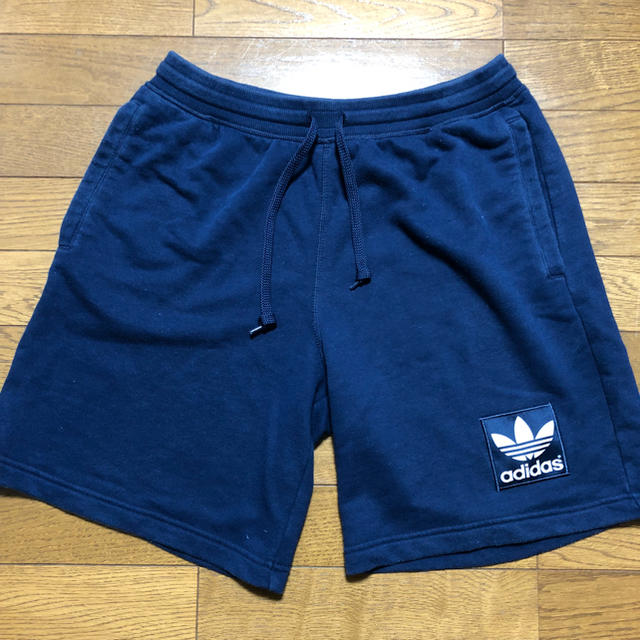 adidas(アディダス)のadidas originals ハーフパンツ メンズのパンツ(ショートパンツ)の商品写真