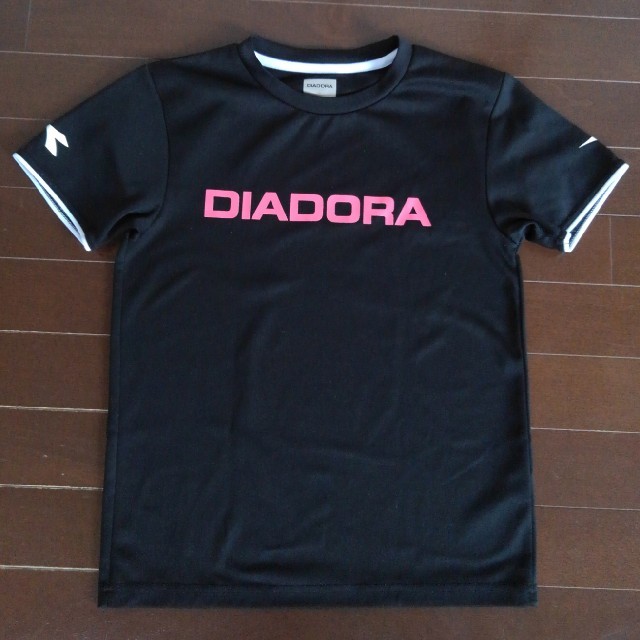 DIADORA(ディアドラ)のレディースDIADORAのTシャツ スポーツ/アウトドアのテニス(ウェア)の商品写真