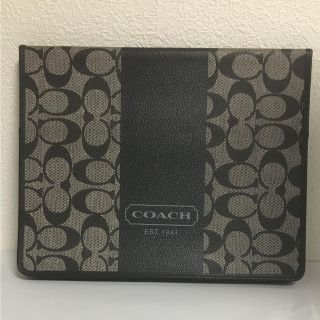 コーチ(COACH)の【まつ様専用】コーチ タブレットケース ブラック シグネチャー(iPadケース)