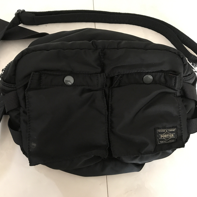 吉田カバン(ヨシダカバン)の再最終値下げ‼️ポーター 吉田カバン PORTER 2WAY WAIST BAG メンズのバッグ(ウエストポーチ)の商品写真