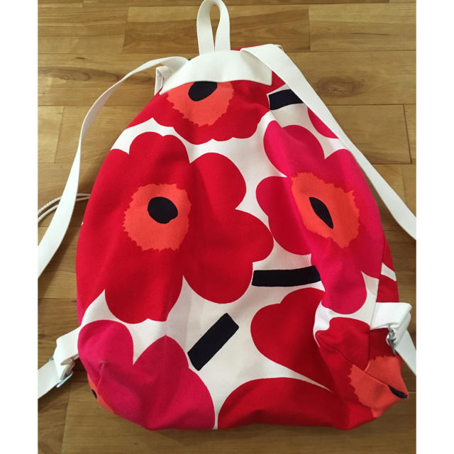 marimekko(マリメッコ)のかえなぎ様 マリメッコ リュック 美品 レディースのバッグ(リュック/バックパック)の商品写真