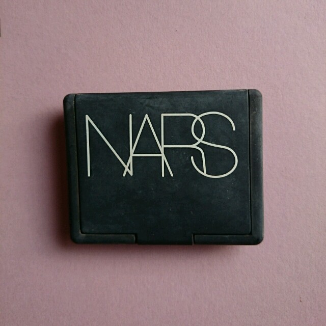 NARS(ナーズ)のNARS☆ブラッシュ(チーク) コスメ/美容のベースメイク/化粧品(その他)の商品写真