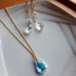 ドロップ型ネックレス&ピアスset(ピアス)