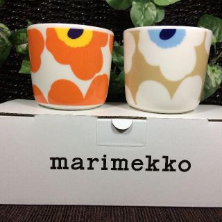 マリメッコ(marimekko)の限定カラー　マリメッコ　ウニッコ　ラテマグ　２個　同色セットでも可！(グラス/カップ)