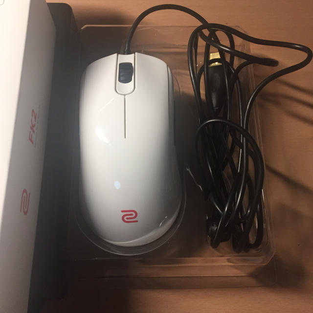 zowie FK2 white スマホ/家電/カメラのPC/タブレット(PC周辺機器)の商品写真